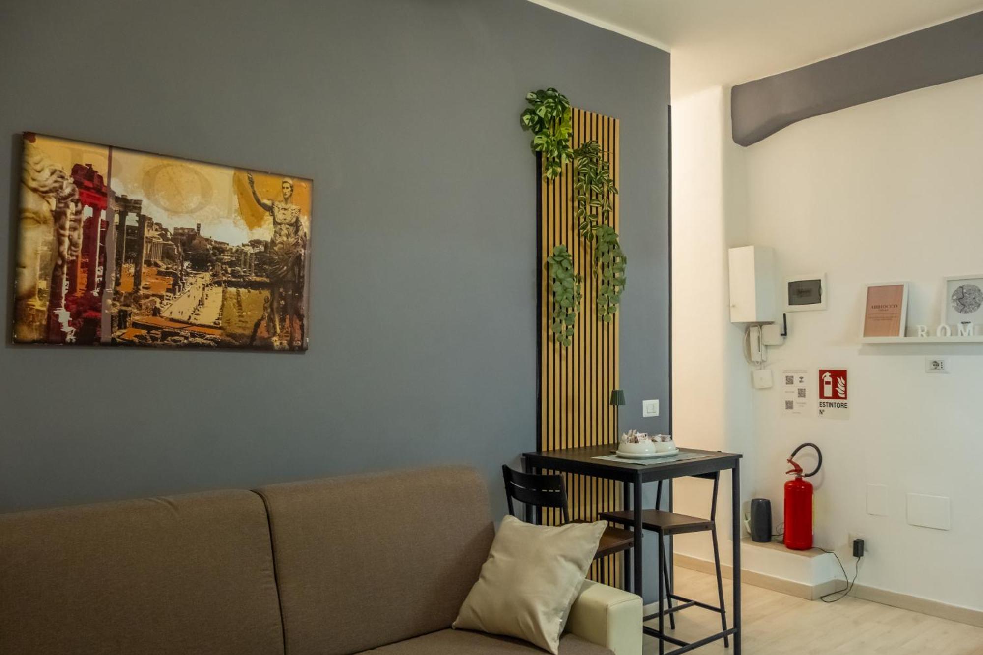 Trastevere House-Suite Elegante Nel Centro Storico — Photos 2